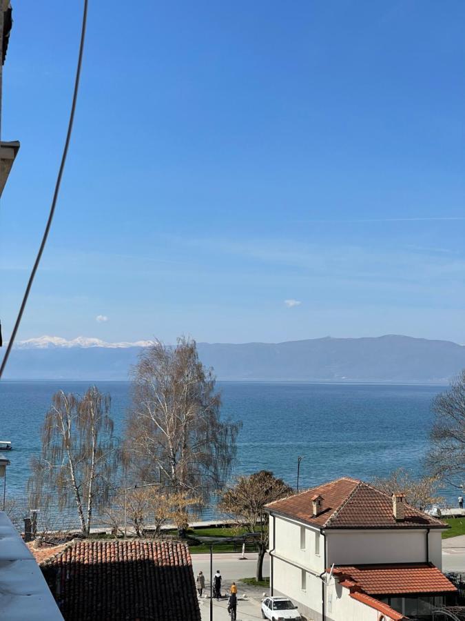 Exclusive Apartments With Lake View Ohrid Bagian luar foto